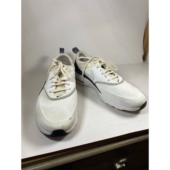 Nike Air Max Thea Tennis Shoes 11M - Picture 2 of 11